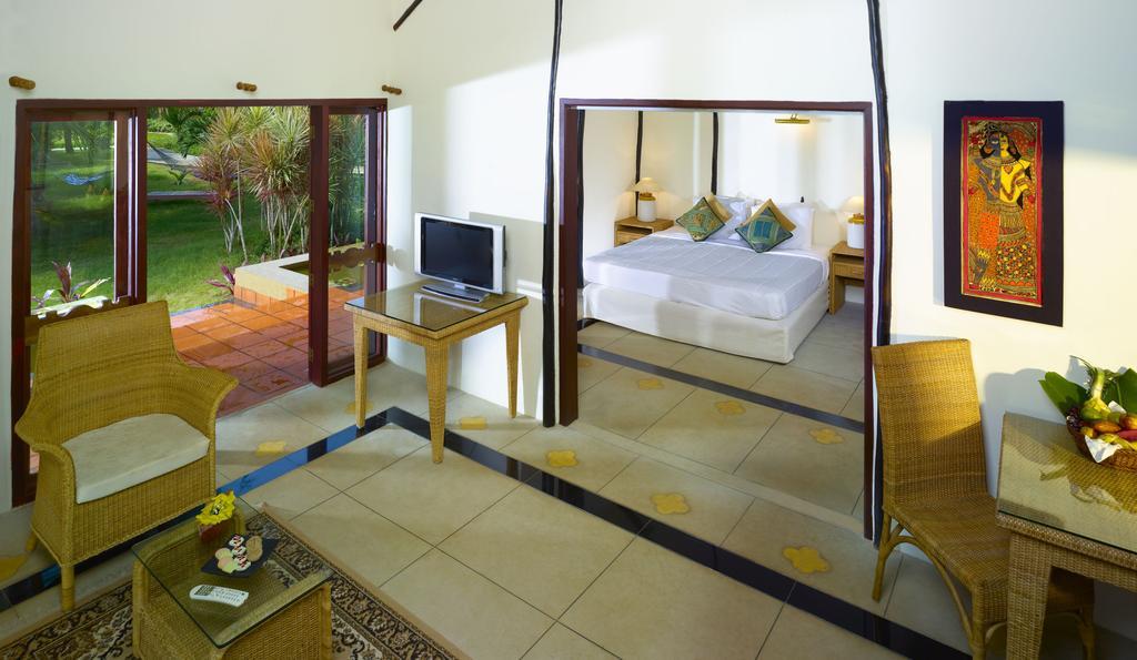 Poovar Island Resort Exteriör bild