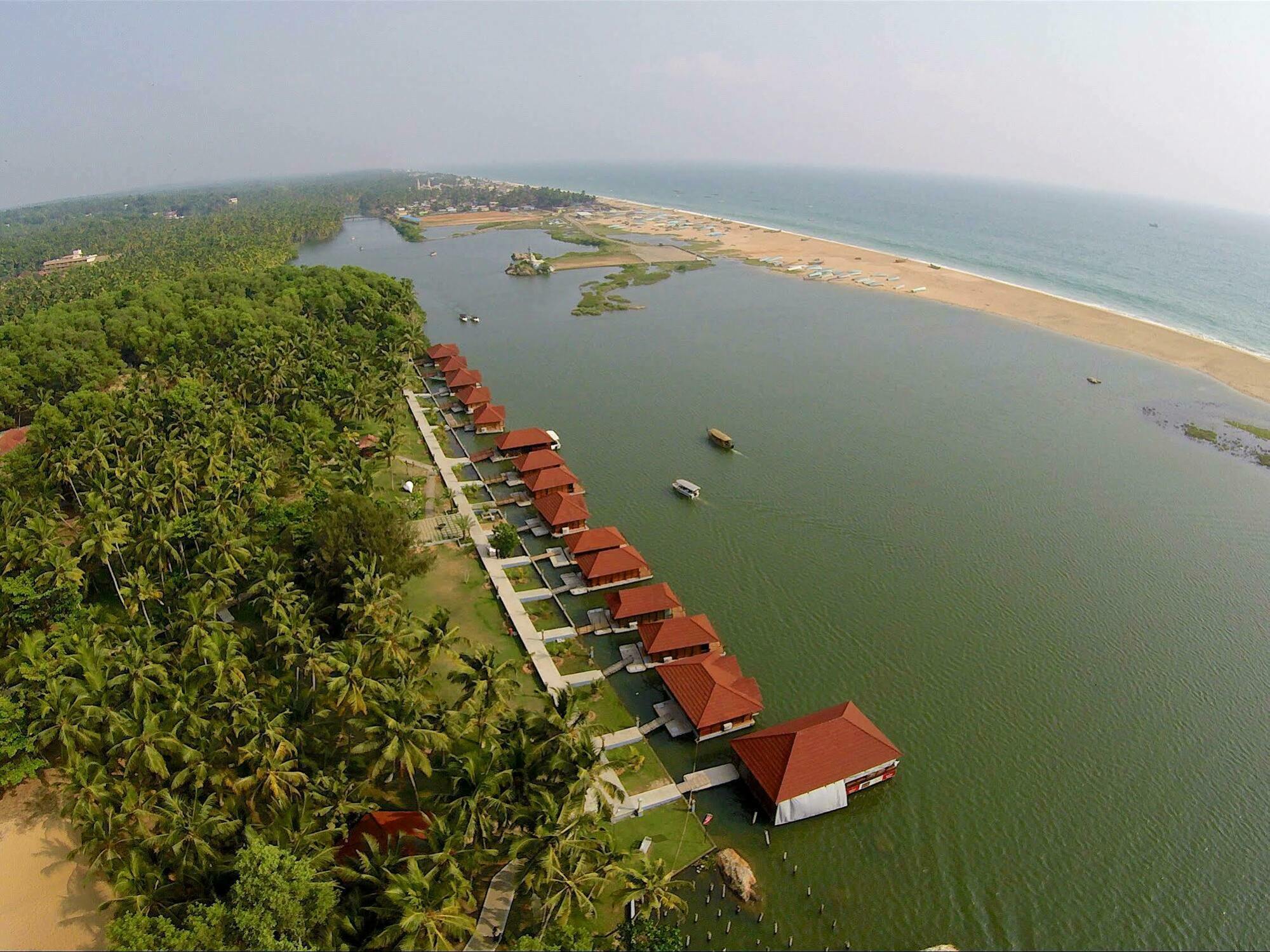 Poovar Island Resort Exteriör bild